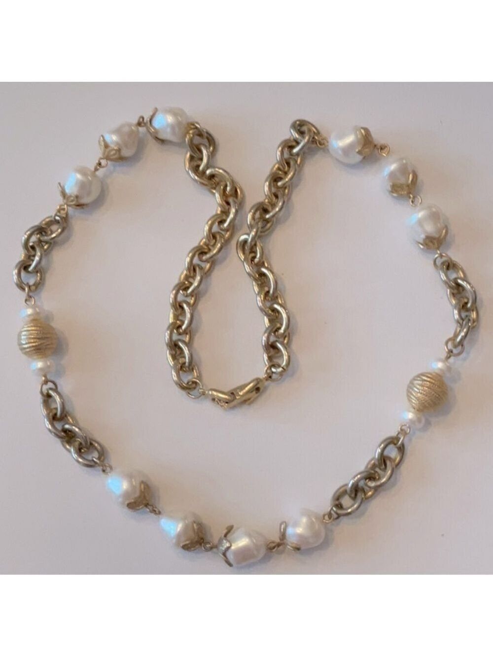 Vintage Gold Tone Link Pearl Necklace